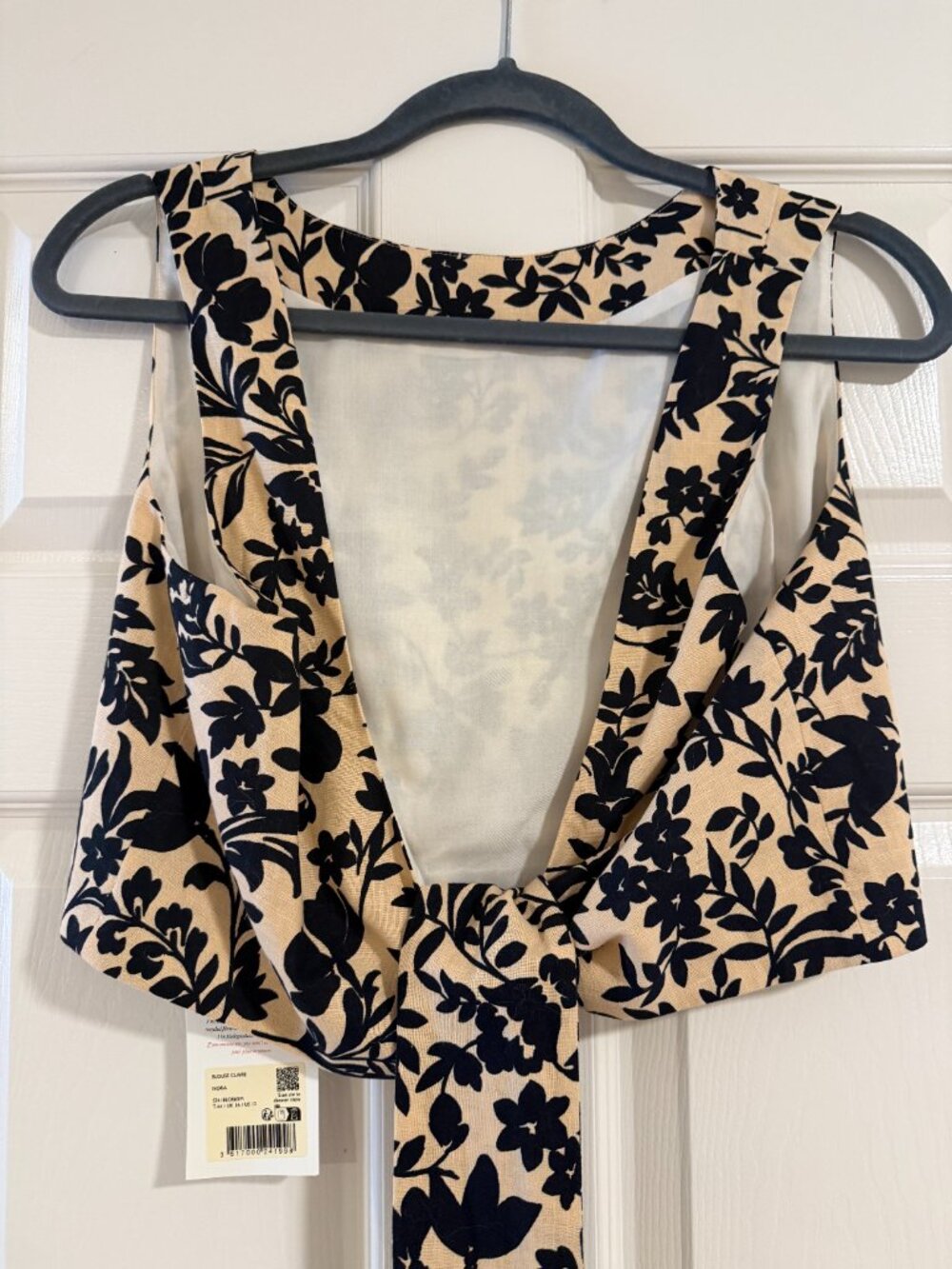 Sezane Cream and Navy Floral Crop Top - Picture 3 of 4